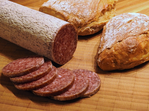 salami_skåret_i_skiver